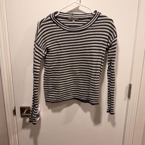 Dark blue and white stripped sweater
